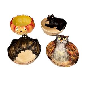 EUC set of 4 Ceramic Halloween Bowls